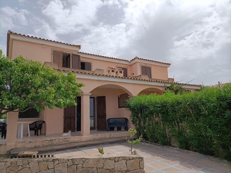 Casa A Pochi Minuti Dalla Spiaggia Di Vignola Vignola Mare Eksteriør billede